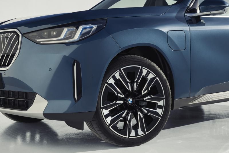 2025 BMW X3 30e xDrive priced for Australia as brand stands by PHEVs