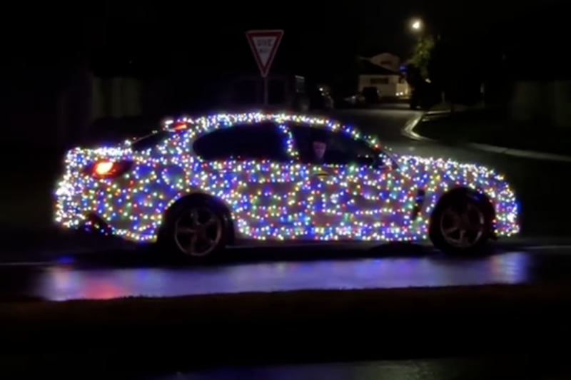 Is it legal to put Christmas lights on your car?