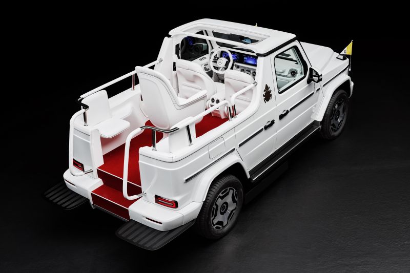 The new Popemobile is an electric Mercedes G-Wagen