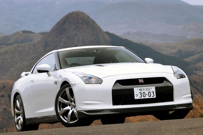 How the Nissan GT-R was developed by Isuzu truck engineers