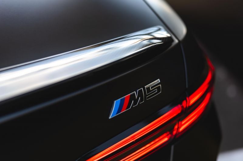 2025 BMW M5