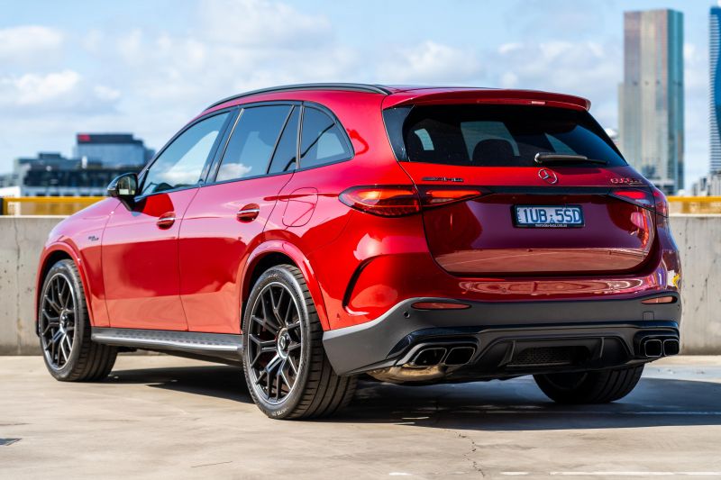 2025 Mercedes-AMG GLC63 S E Performance