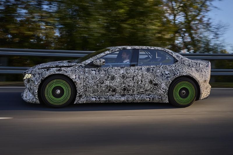 Electric BMW M3 previewed with Vision Driving Experience concept