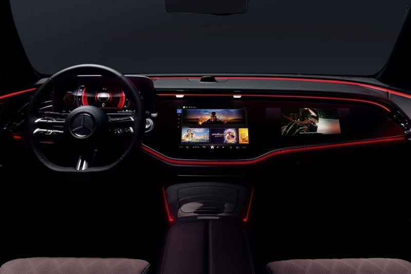 "Screens are not luxury", says luxury car brand that makes massive screens