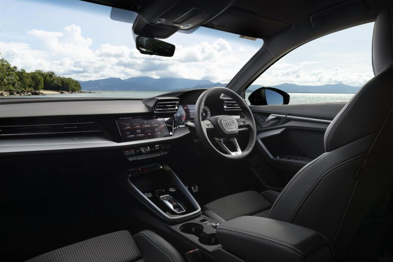 2025 Audi A3 35 TFSI S line