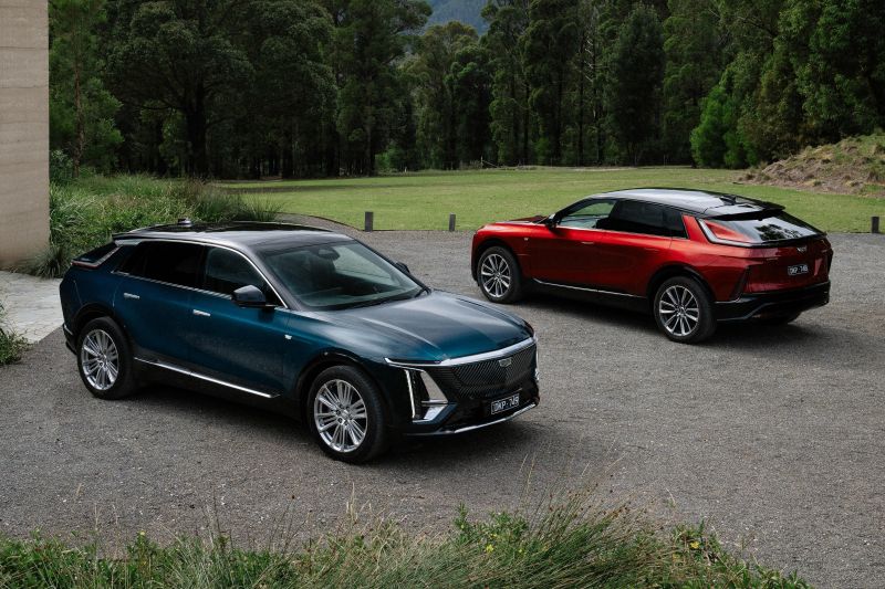 2025 Cadillac Lyriq Sport