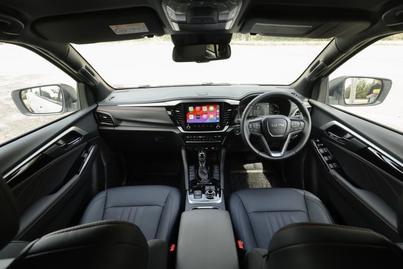 2025 Isuzu MU-X X-Terrain