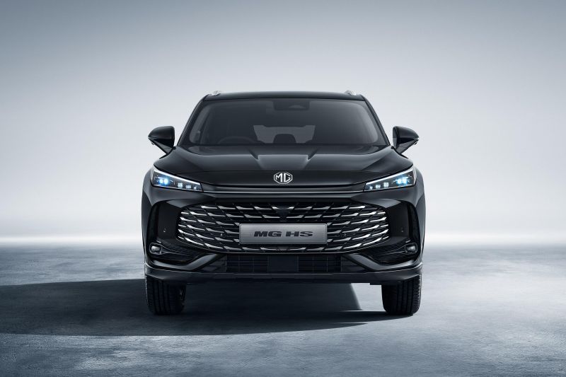 MG confirms Australia-specific HS PHEV for late 2025