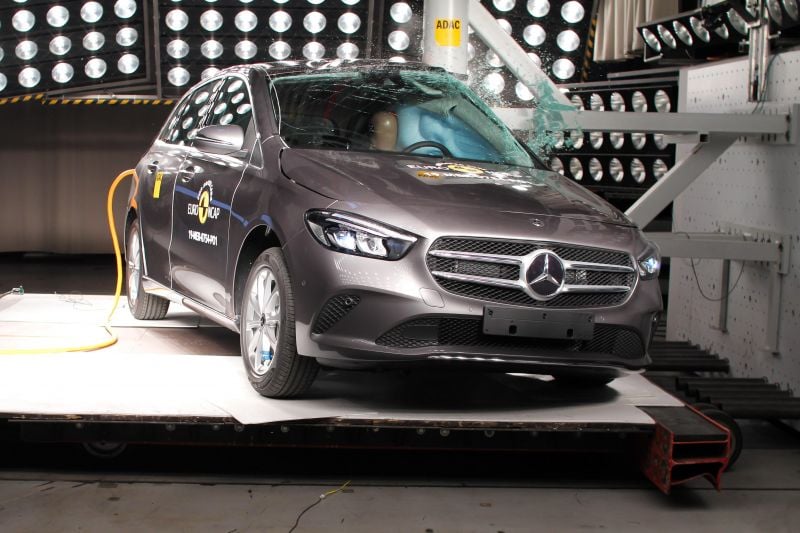 2025 Mercedes-Benz GLA