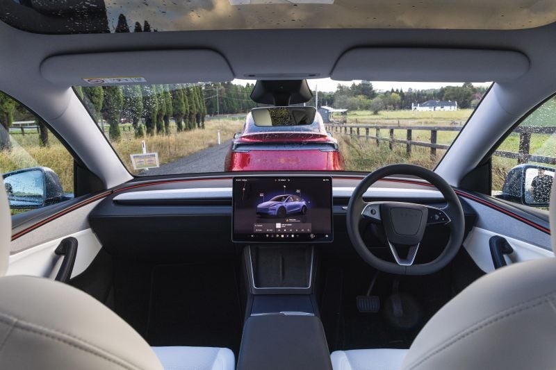 2025 Tesla Model Y