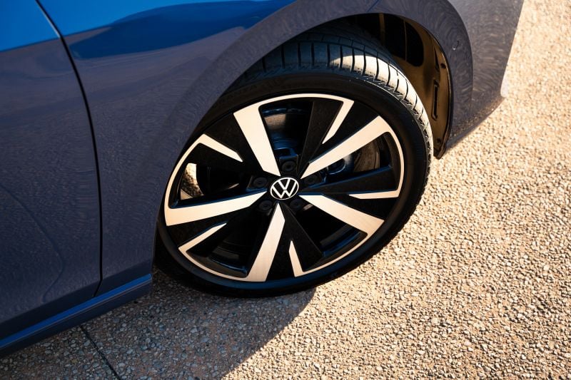2025 Volkswagen Golf Style