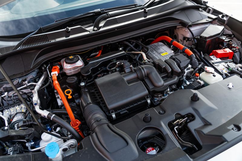 2025 Honda HR-V e:HEV X: Long term introduction