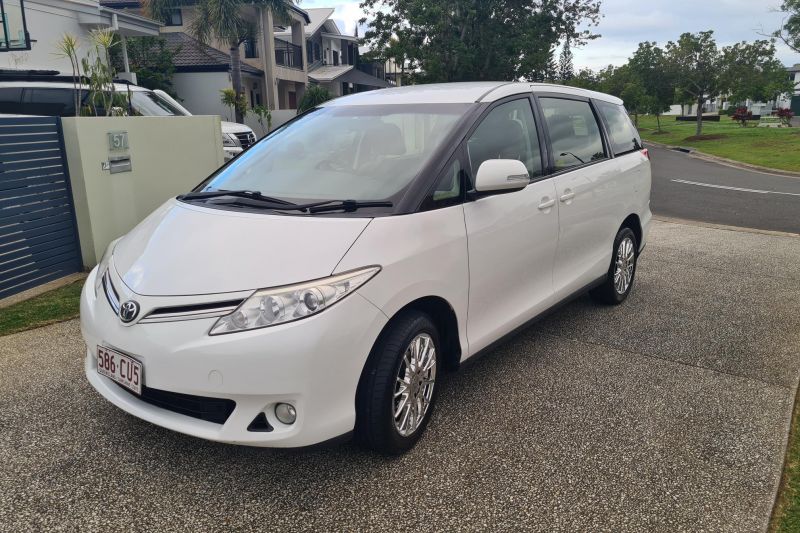 2014 Toyota TARAGO