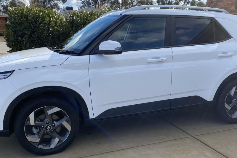 2024 Hyundai Venue ELITE (BLACK) SUNROOF