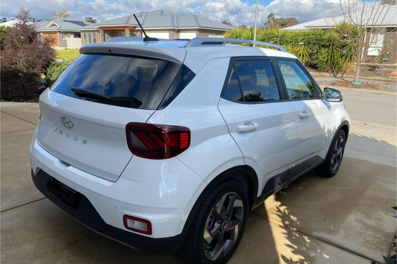 2024 Hyundai Venue ELITE (BLACK) SUNROOF