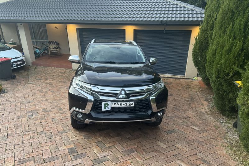 2018 Mitsubishi Pajero Sport EXCEED (4x4) 7 SEAT