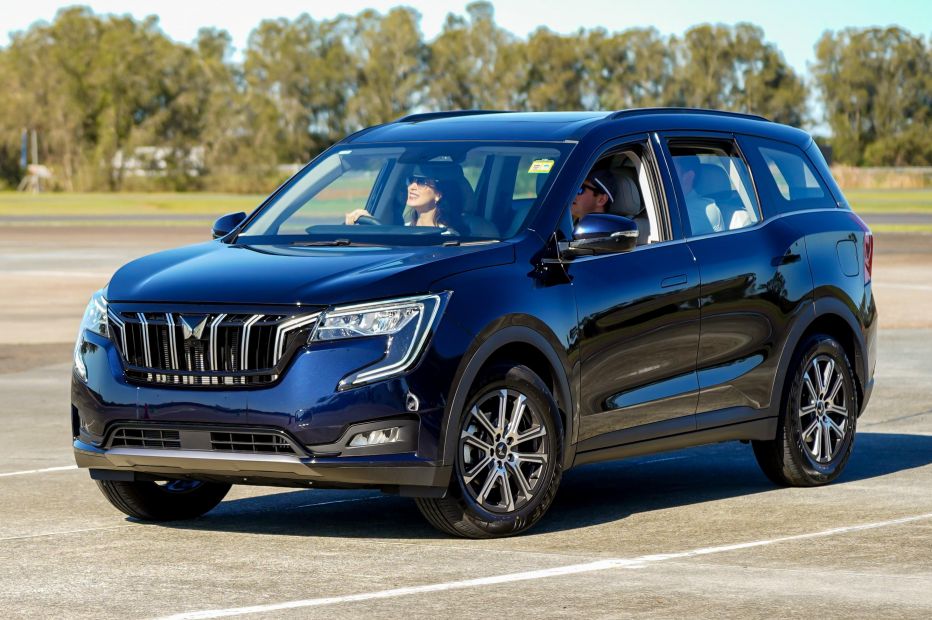 Used car xuv700