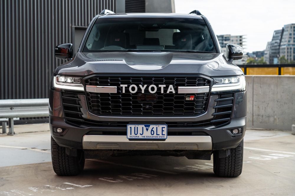 Toyota LandCruiser 300 Series to get plug-in hybrid power – report