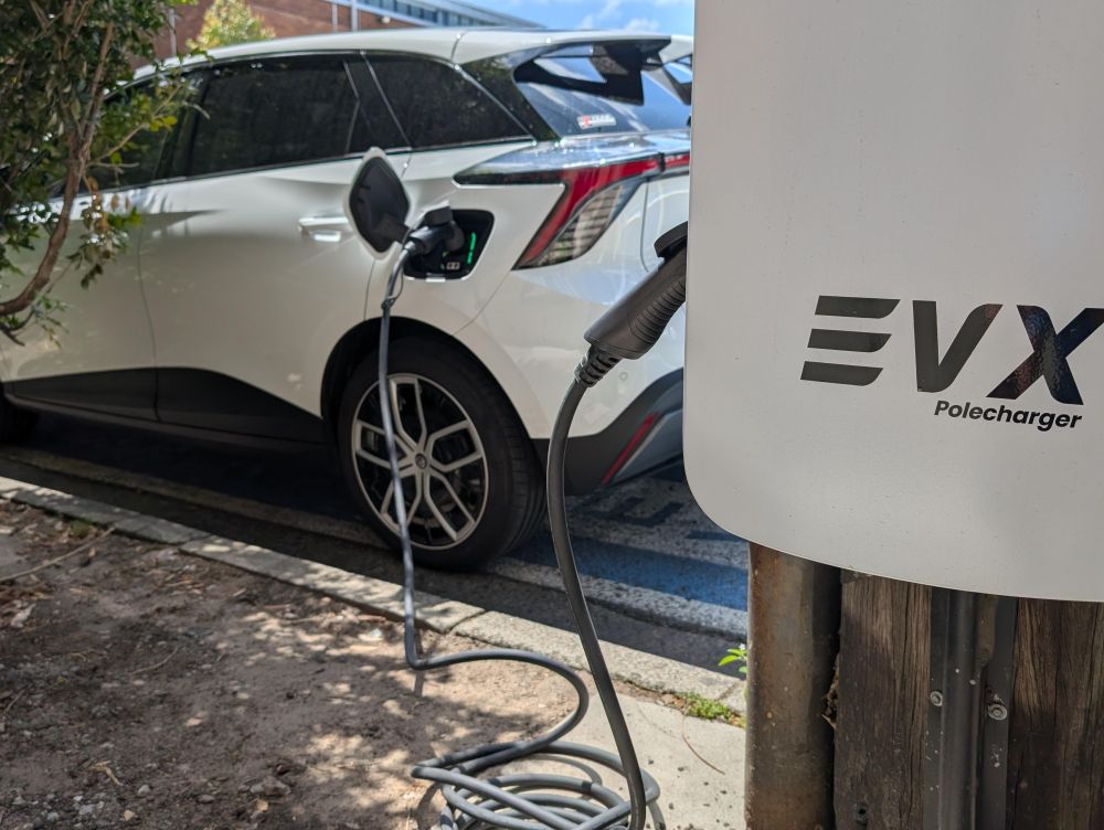 Kerbside EV charging coming to Victoria as Aussie firm's network continues to grow
