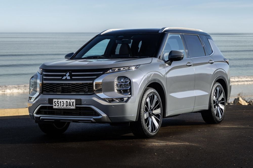 2025 Mitsubishi Outlander AWD review