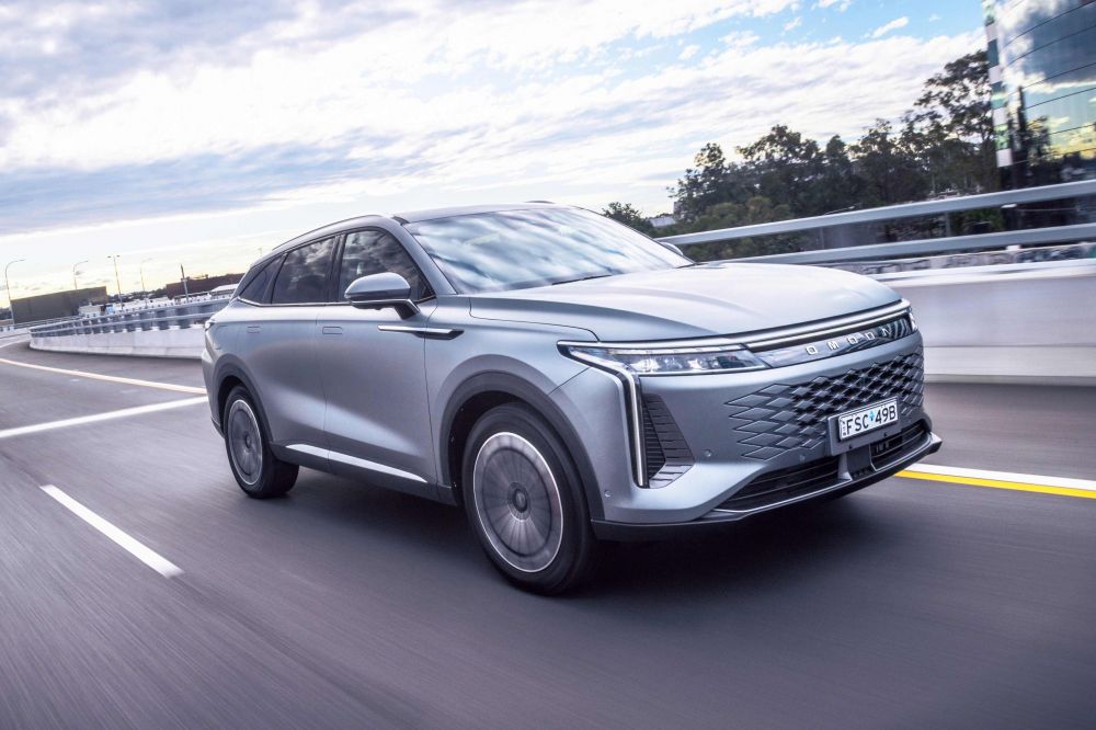 2025 Omoda 9 review
