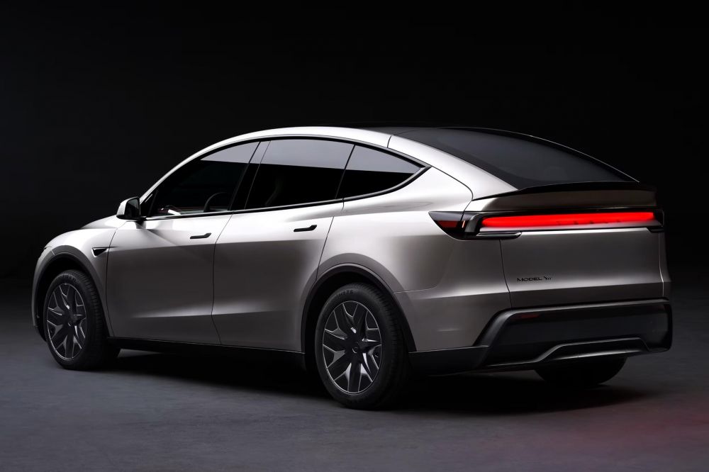 2026 Tesla Model Y L: Order books open for six-seat SUV