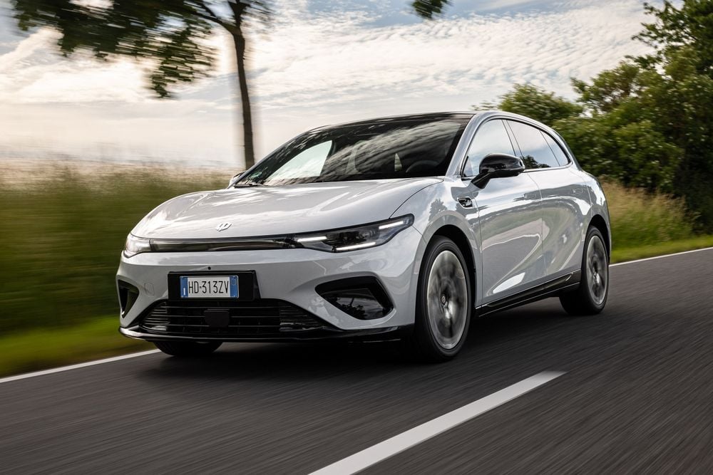 2026 Leapmotor B05 price and specs