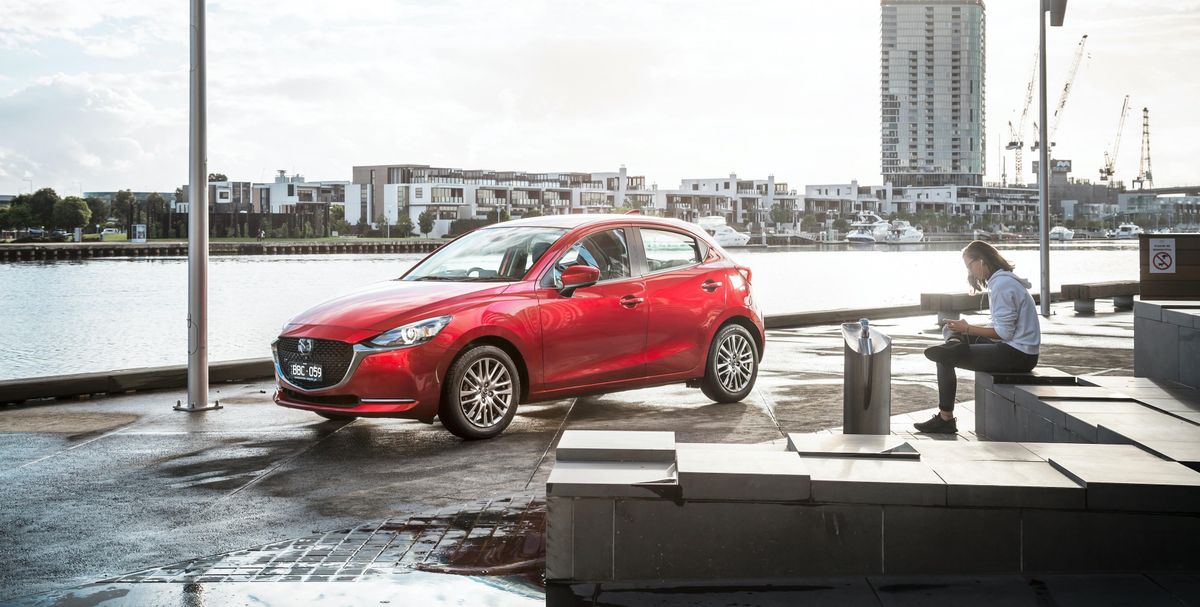 2020-10-mazda-2-20202.jpg
