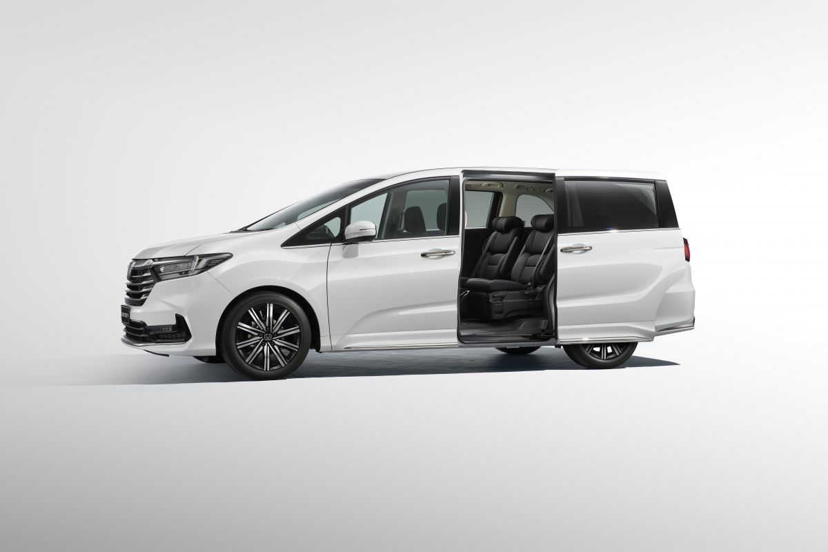 オデッセイ　ODYSSEY L-X #7 2021 Honda Odyssey price and specs | CarExpert