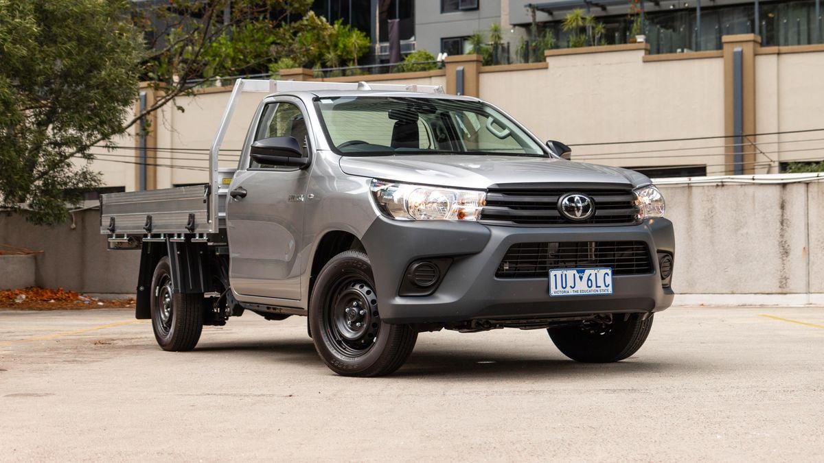 Toyota Hilux Workmate 2022