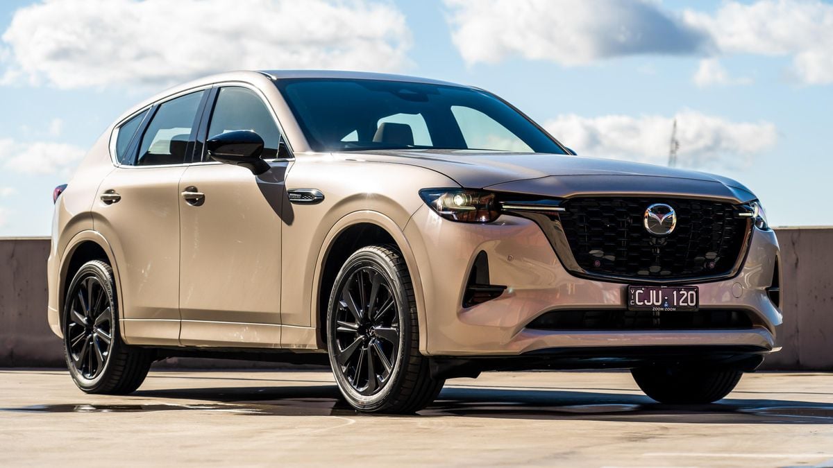 2023-10-mazda-cx-60-g40e-azami