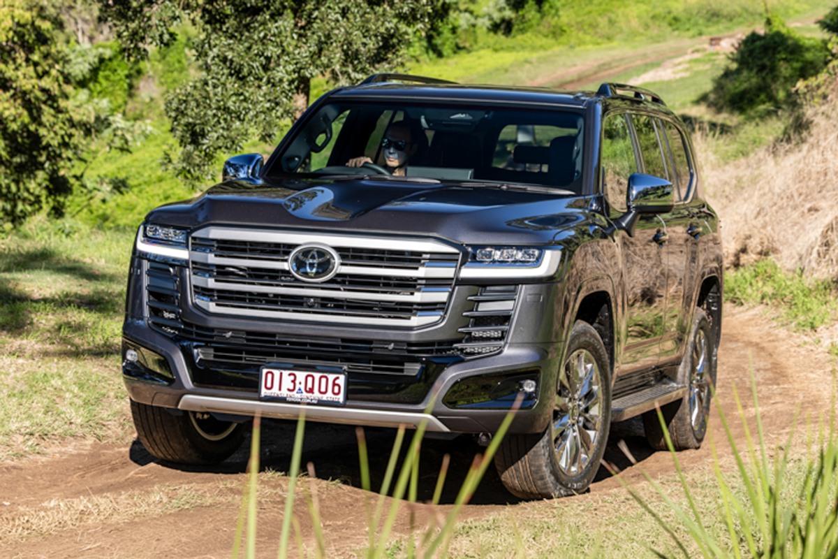 2026 Toyota LandCruiser 300 Performance Hybrid review: Quick drive
