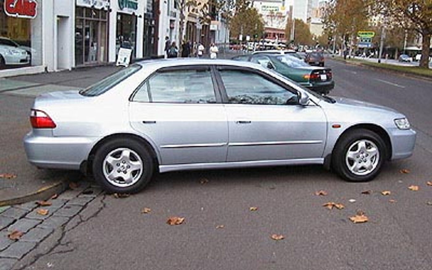 Hero image of a new Honda Accord V6 (1999) price & specs available with CarExpert deals.