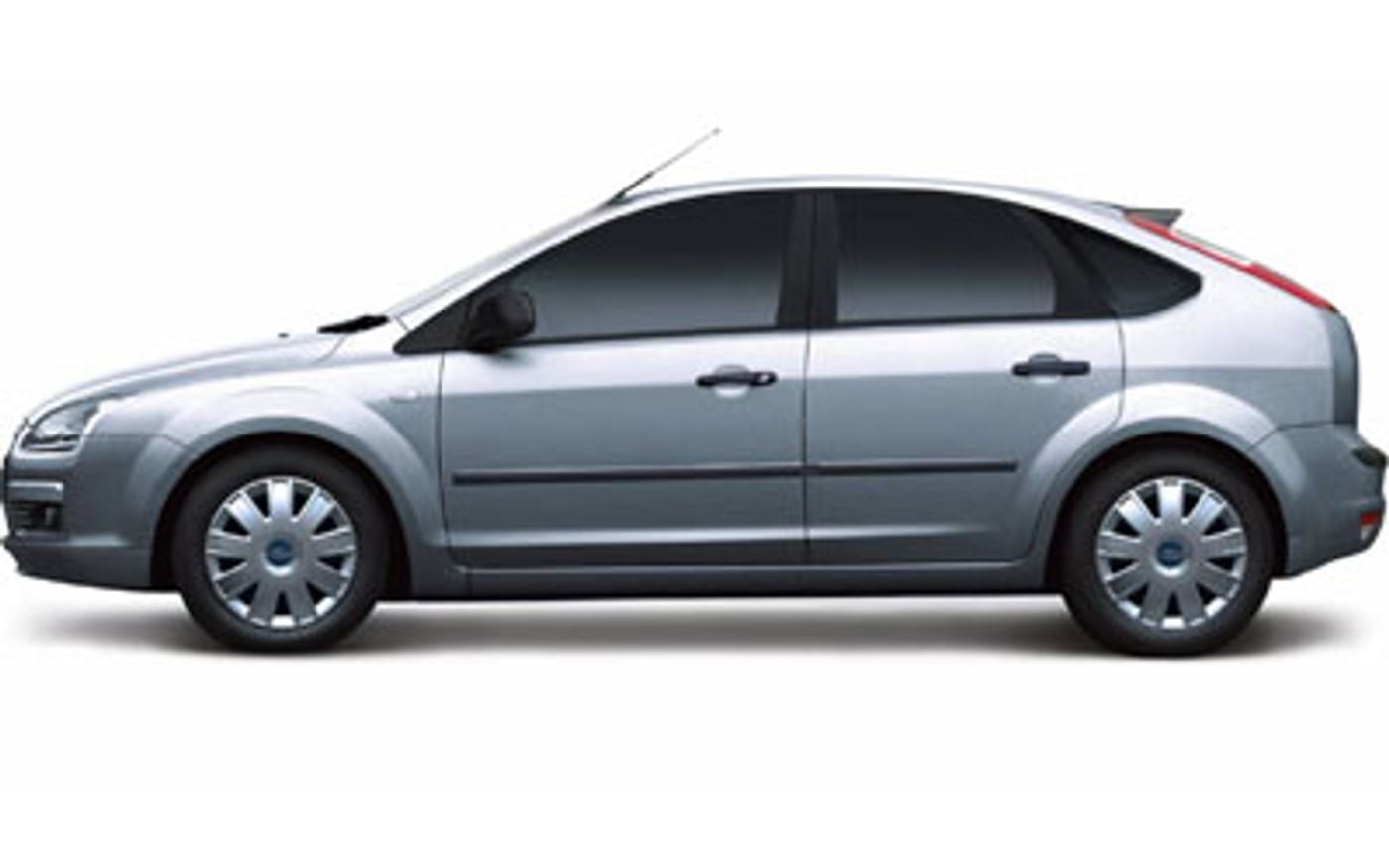 Hero image of a new Ford Focus CL (2005) price & specs available with CarExpert deals.