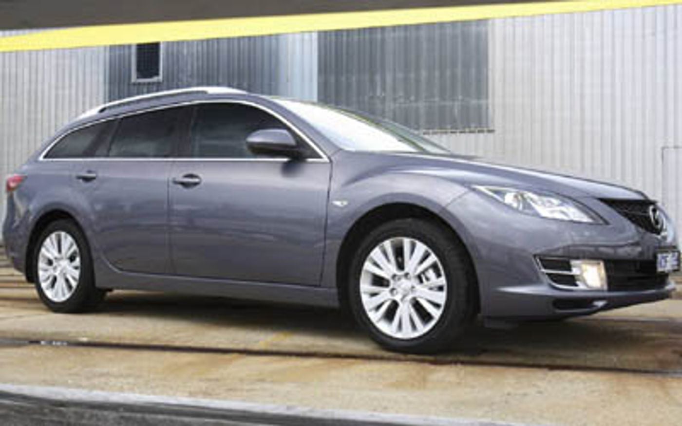 Hero image of a new Mazda 6 Classic (2009) price & specs available with CarExpert deals.
