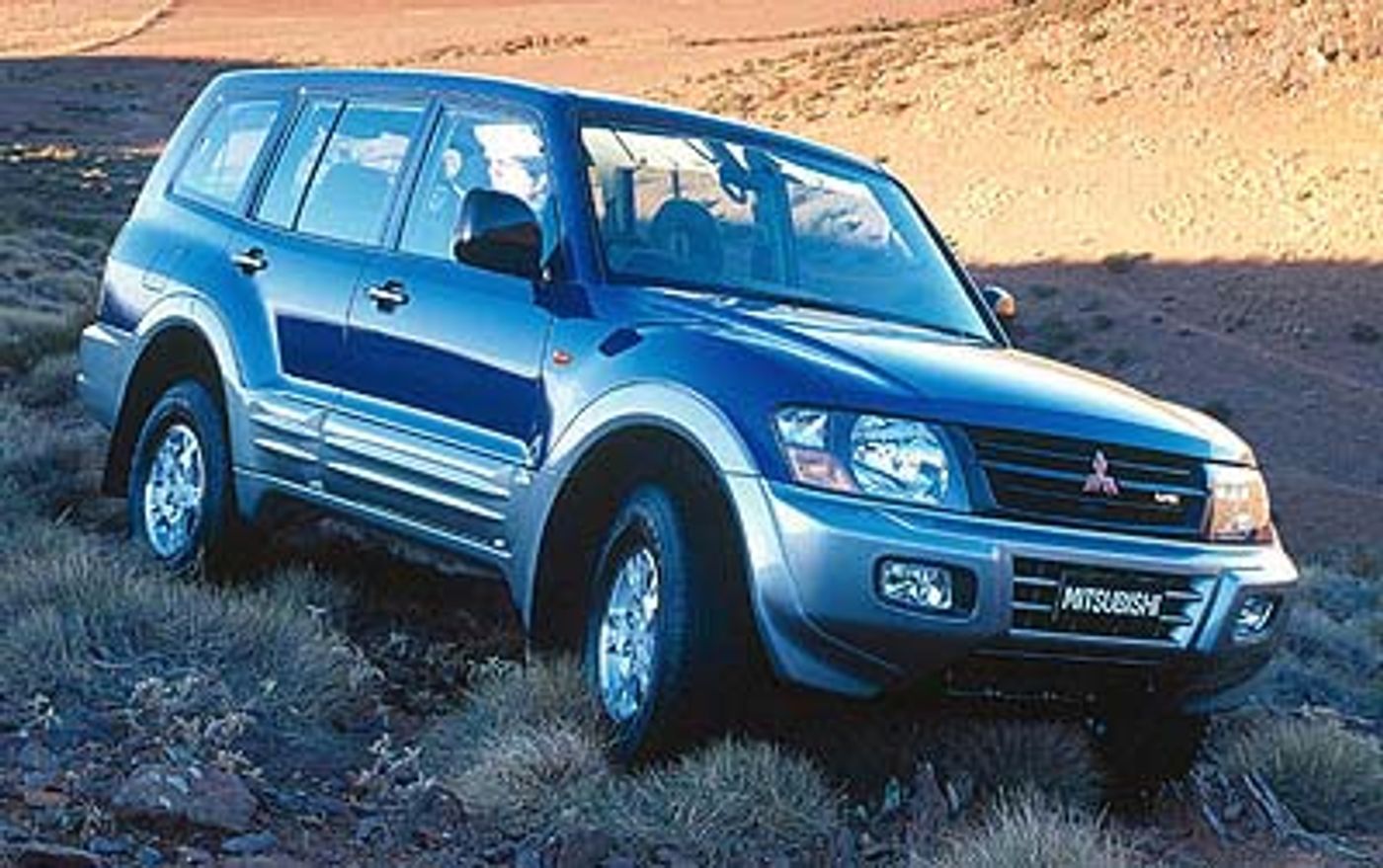 Hero image of a new Mitsubishi Pajero GLS (2001) price & specs available with CarExpert deals.