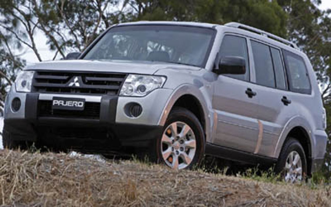 Hero image of a new Mitsubishi Pajero GLS (2011) price & specs available with CarExpert deals.