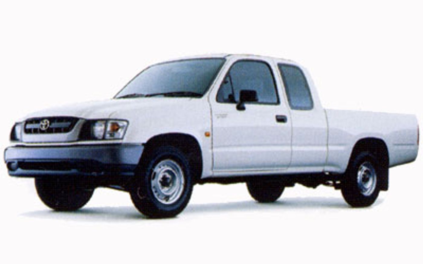 Hero image of a new Toyota HiLux Base (2003) price & specs available with CarExpert deals.