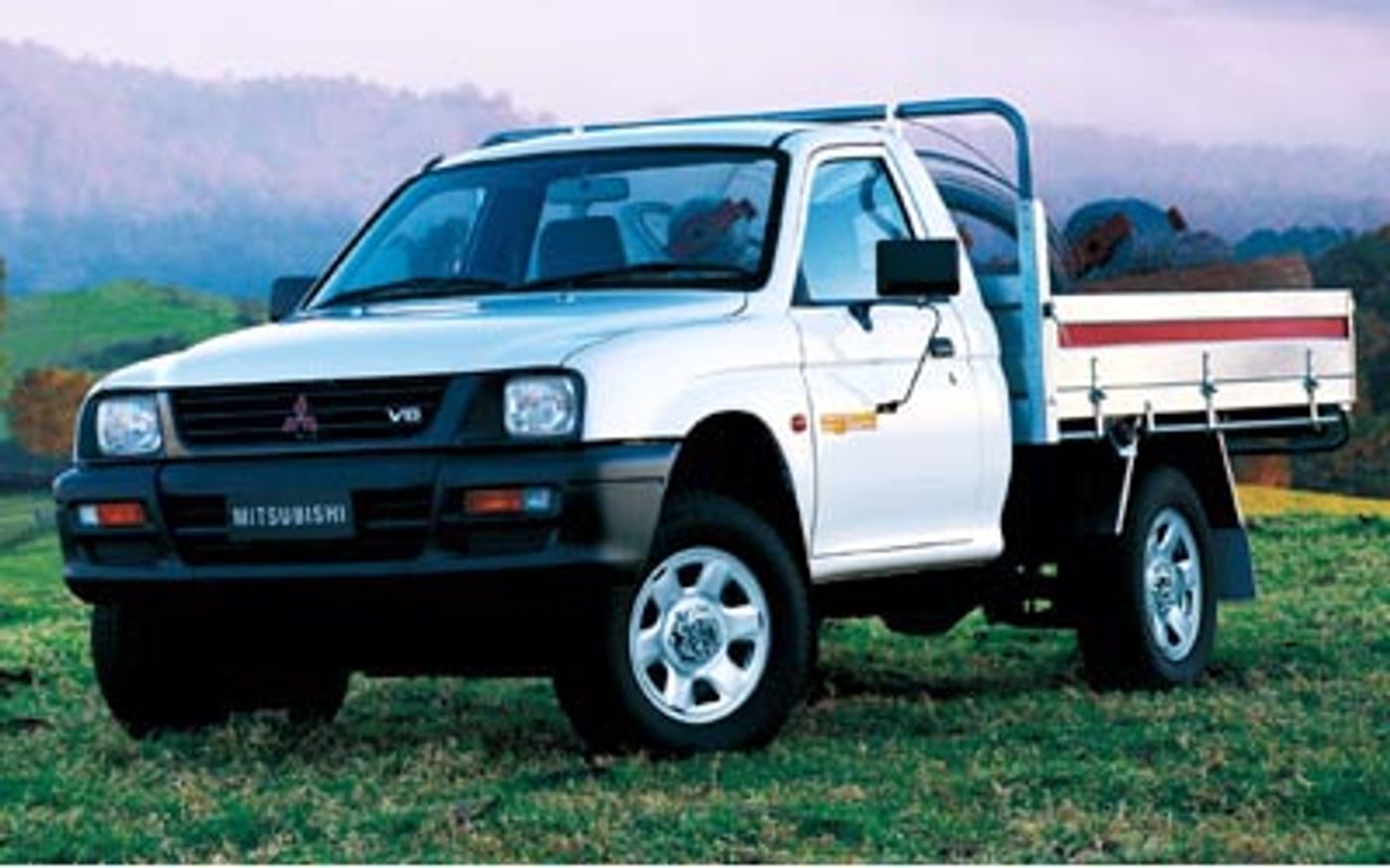 Hero image of a new Mitsubishi Triton GLX (2001) price & specs available with CarExpert deals.