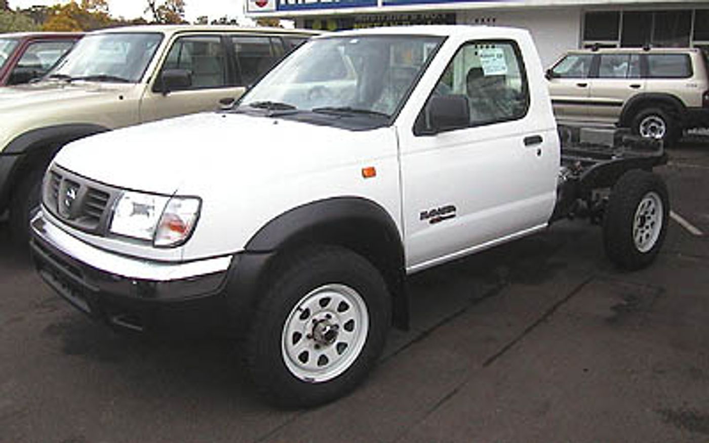 Hero image of a new Nissan Navara DX (2000) price & specs available with CarExpert deals.