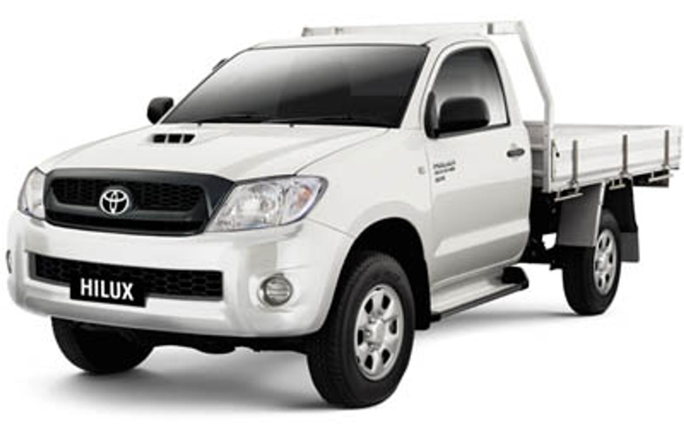 Hero image of a new Toyota HiLux SR (2008) price & specs available with CarExpert deals.