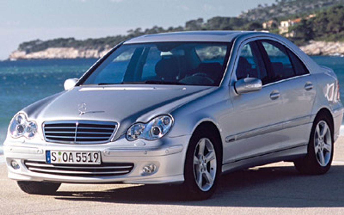 Hero image of a new Mercedes-Benz C-Class Elegance (2004) price & specs available with CarExpert deals.