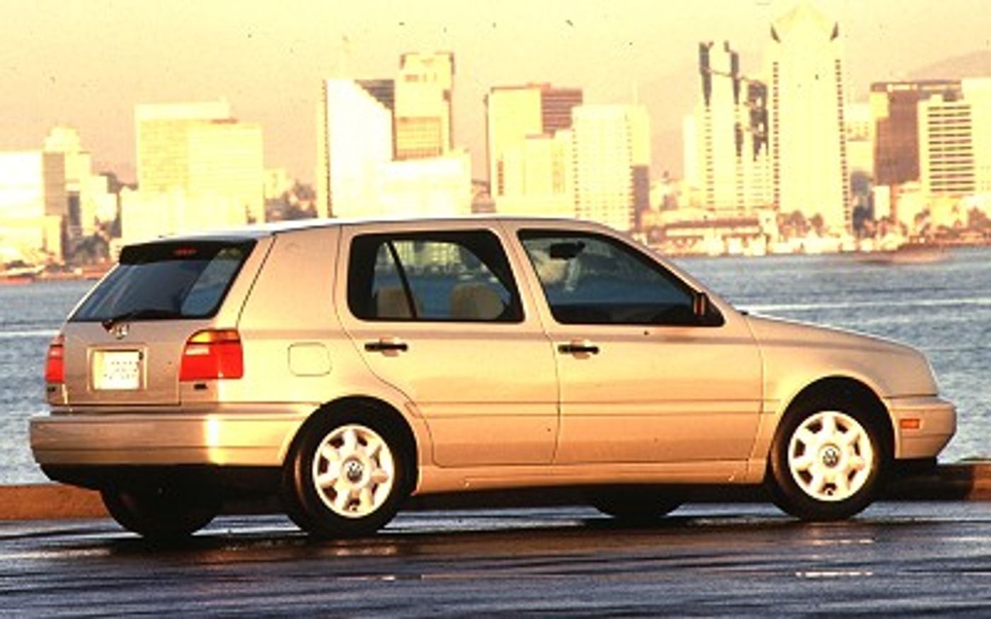 Hero image of a new Volkswagen Golf GL (1998) price & specs available with CarExpert deals.
