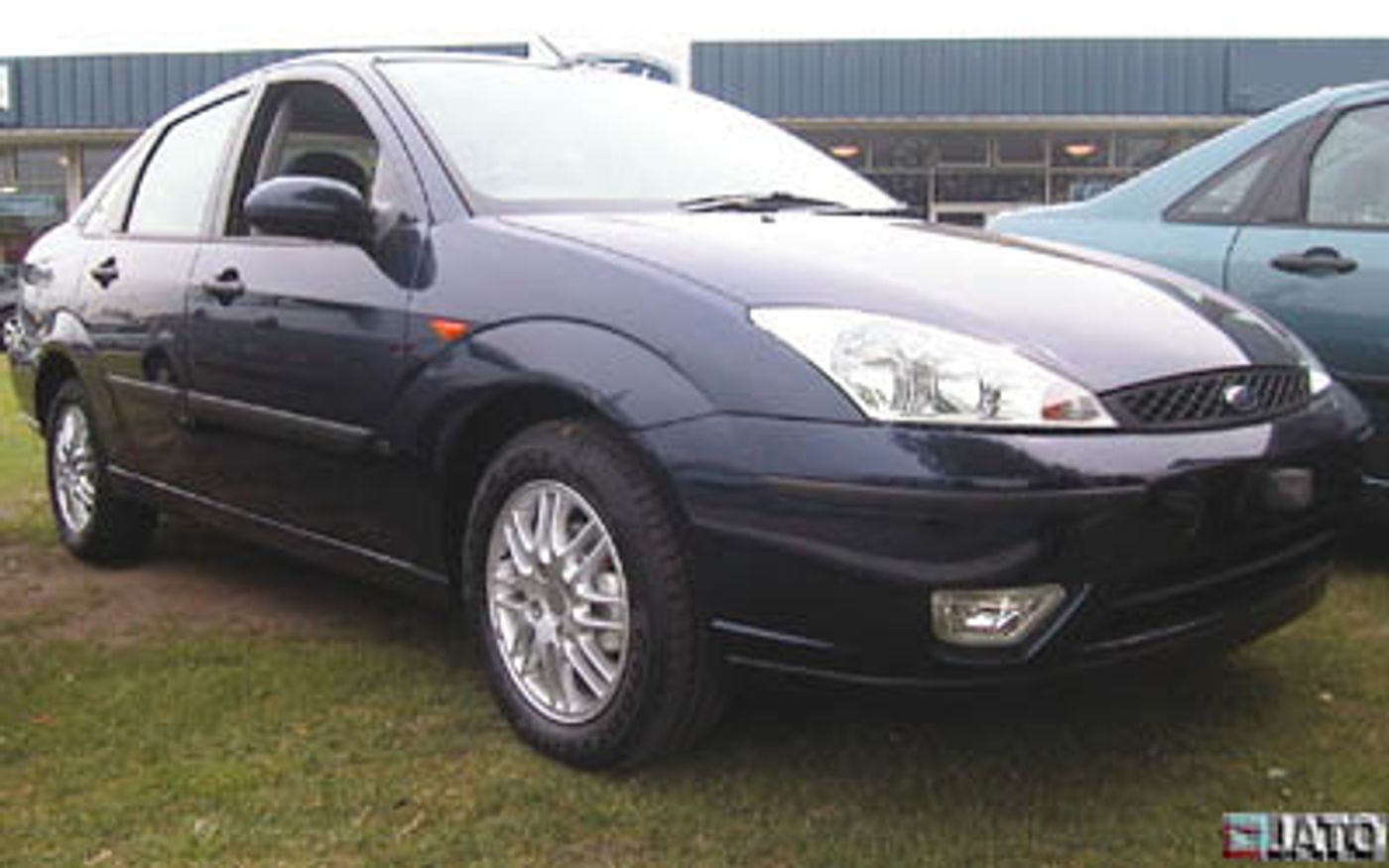 Hero image of a new Ford Focus LX (2002) price & specs available with CarExpert deals.