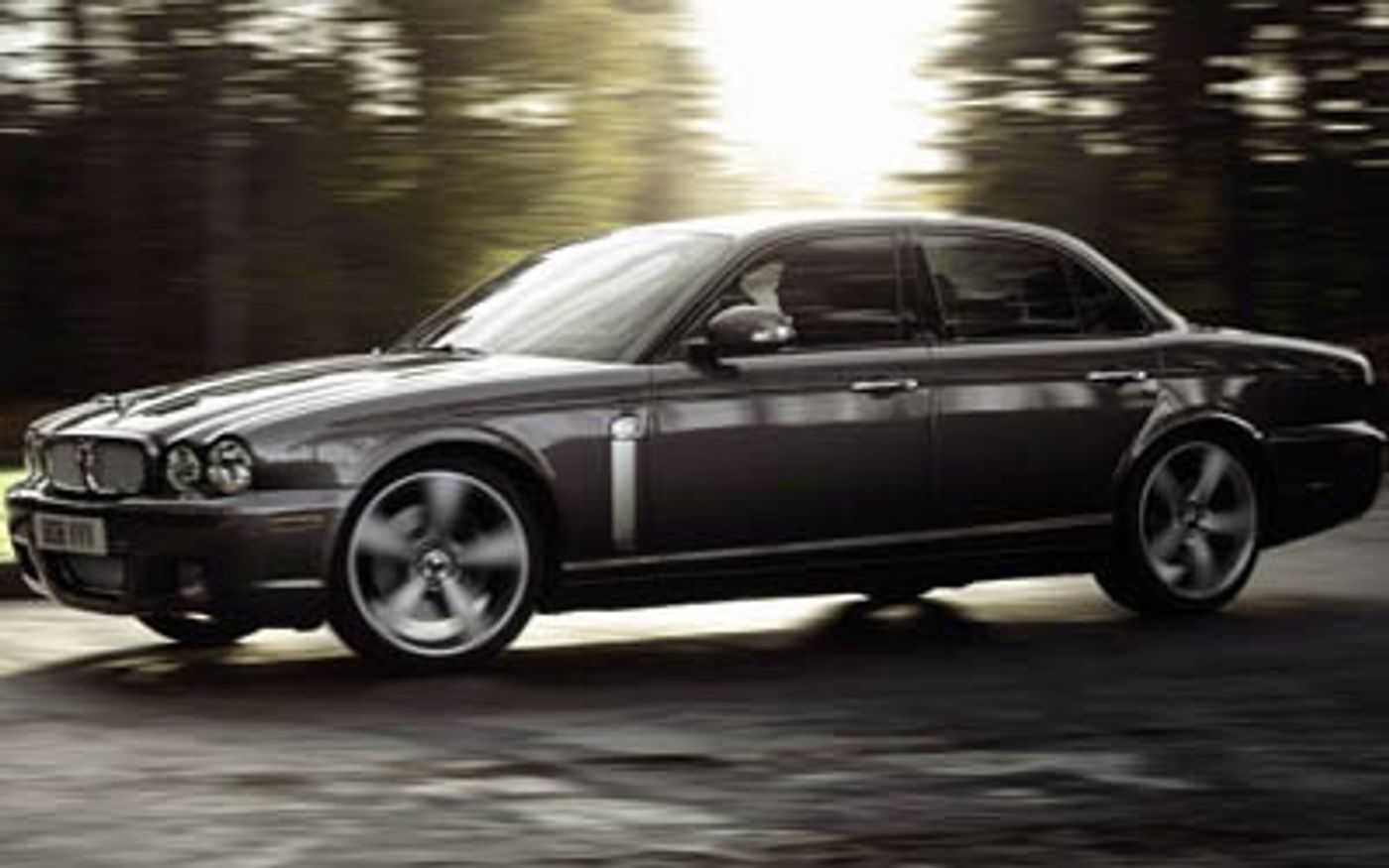 Hero image of a new Jaguar XJ XJR (2008) price & specs available with CarExpert deals.