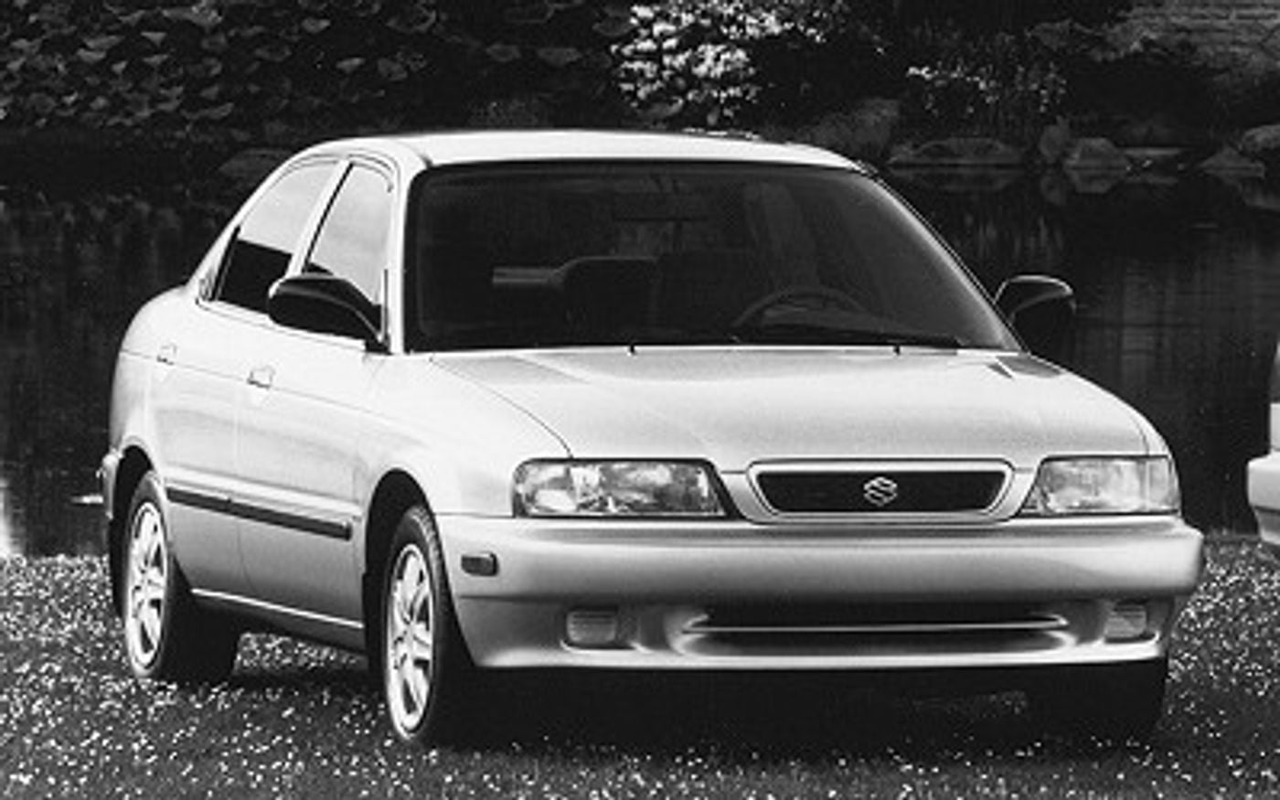 Hero image of a new Suzuki Baleno GLX (1997) price & specs available with CarExpert deals.