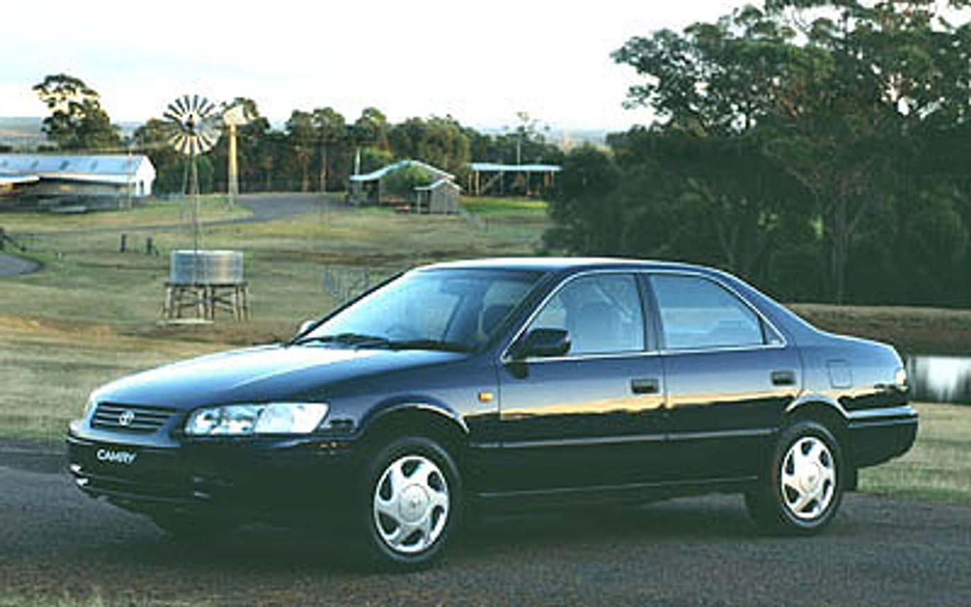 Hero image of a new Toyota Camry Conquest (1998) price & specs available with CarExpert deals.