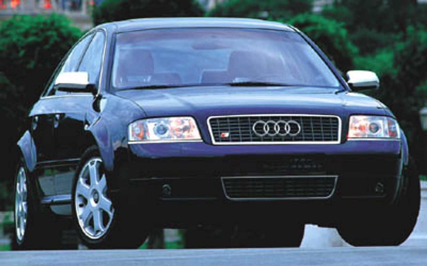 Hero image of a new Audi S6 Base (2002) price & specs available with CarExpert deals.
