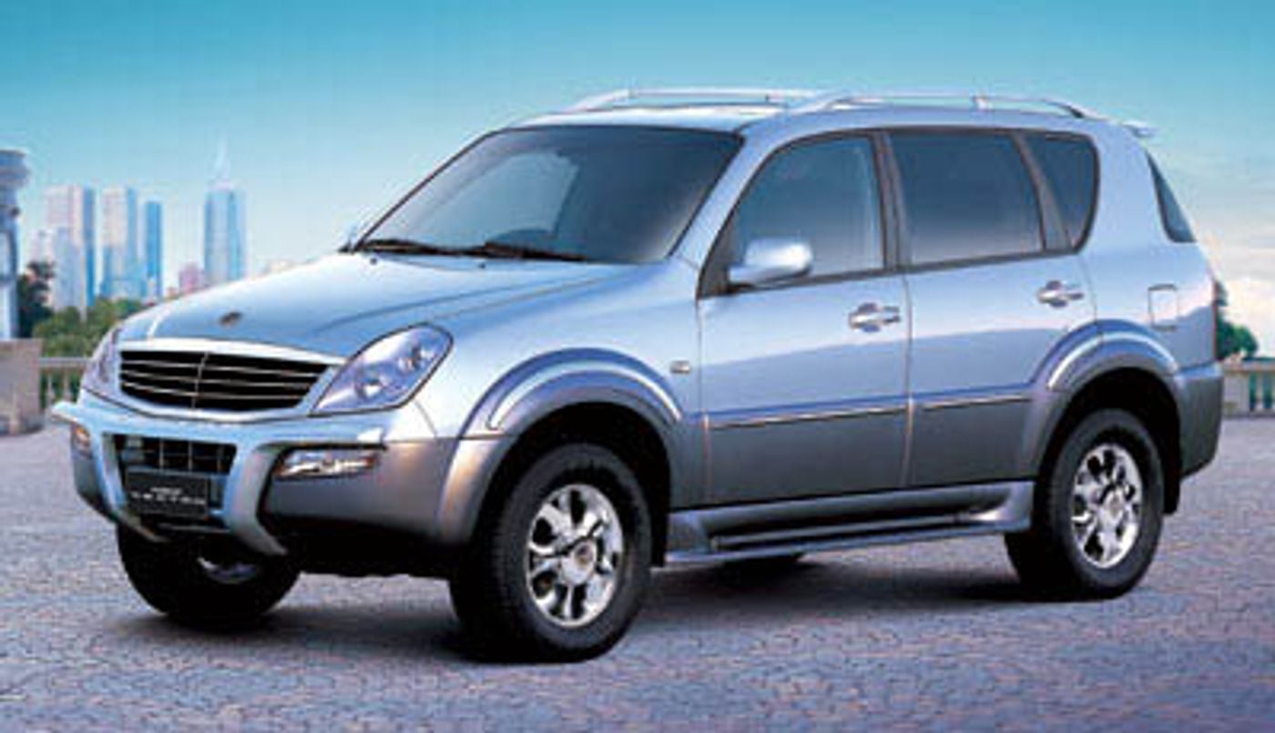 Hero image of a new KGM Rexton Limited (2004) price & specs available with CarExpert deals.