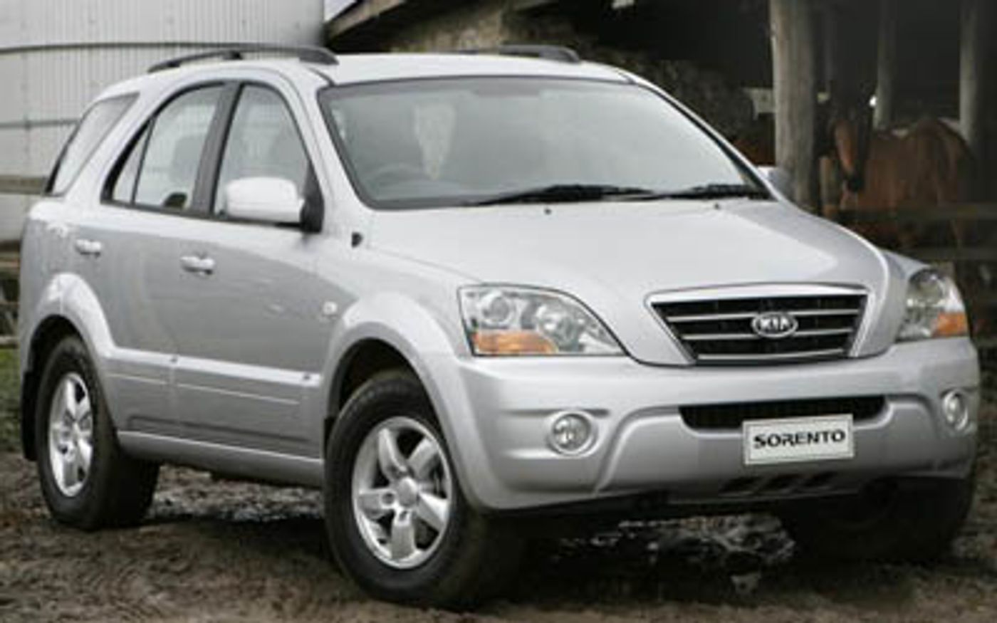 Hero image of a new Kia Sorento EX (2008) price & specs available with CarExpert deals.